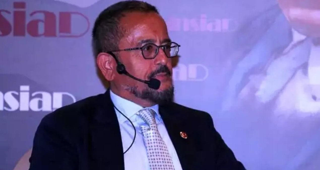 ali sabanci mikrofon istedi muhabir oldu mxrCKc76