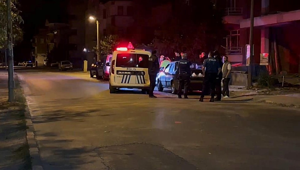 bartinda polisten kacan surucu ehliyetsiz cikti I4kDhQE1