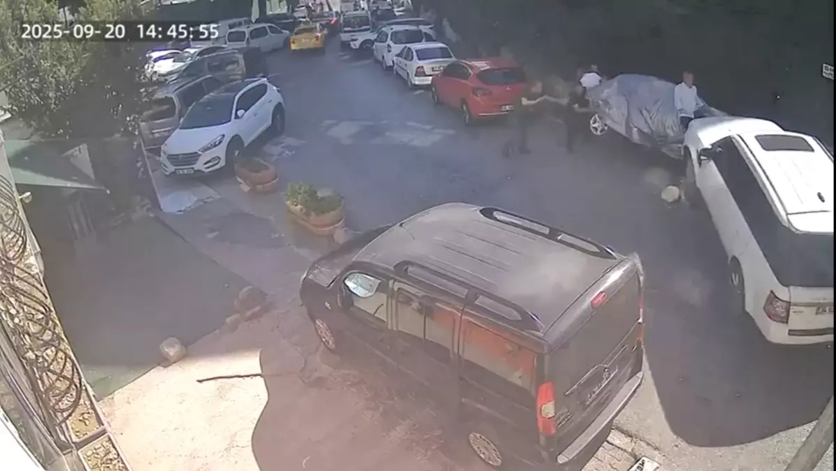 beyoglunda korkunc kaza qZZhtNrH