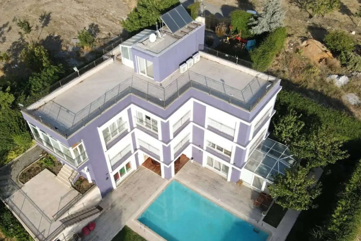 ozel bakim merkezinde olum ve iskence bakanlik kapisina kilidi vurdu k4YMZsLu