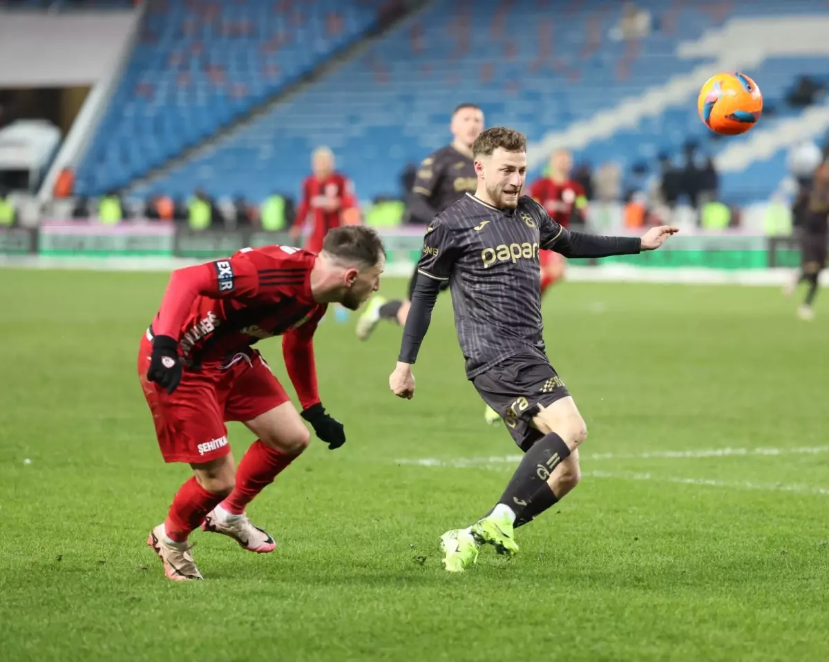trabzonspor gaziantep fk super ligde kritik mac IuAnMB9F