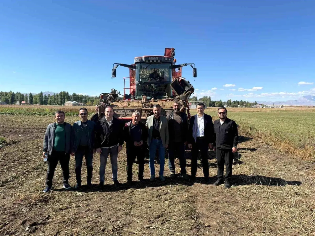 ak parti agri il baskani ilhami yildiz ureten kazanacak turkiye buyuyecek d1qe3t5J.jpg