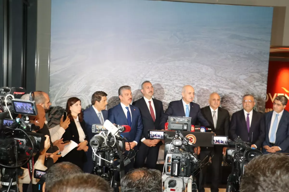 kurtulmus diyarbakirda sivil toplum bulusmasi duzenledi IfCBOywZ.jpg