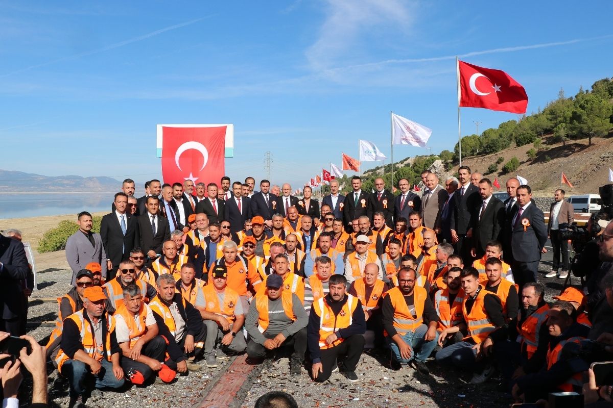 70 dakikalik seyahati 50 dakikaya indiren burdur tefenni cavdir yolu acildi dPESQUWY.jpg