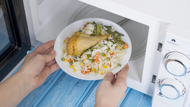 mikrodalga firinlar besin degerini yok ediyor mu bilim insanlari yanitladi cWnRNs4r.jpg