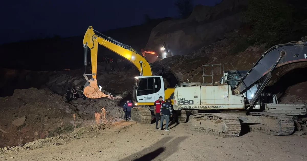 ordu fatsada tas ocaginda gocuk Me9zOQzx.webp